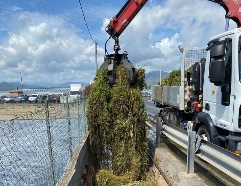 Pulizia straordinaria del canale sito in Reg. Bagnoli 3