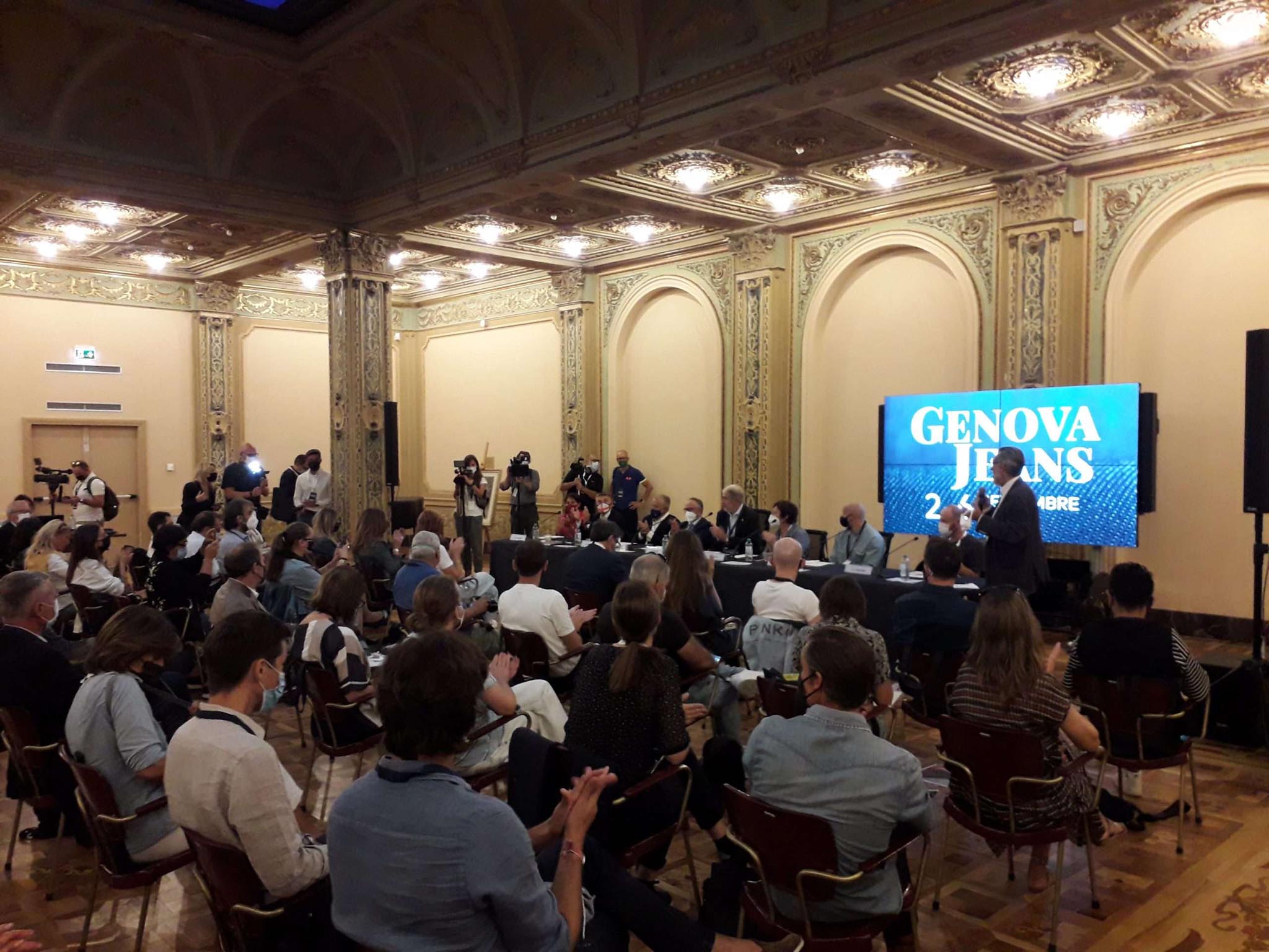 genova jeans