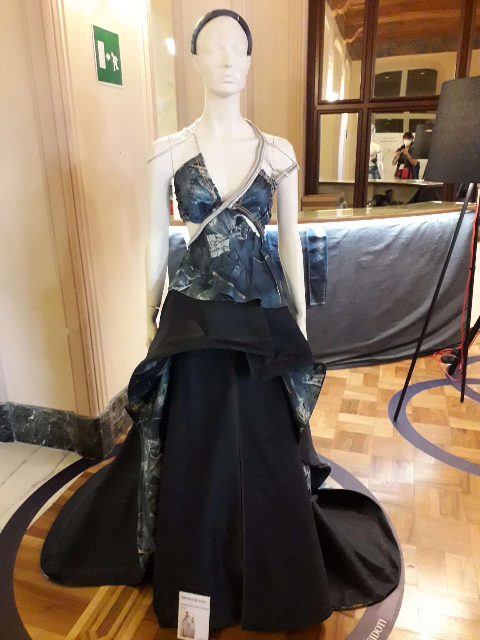 sposa in jeans