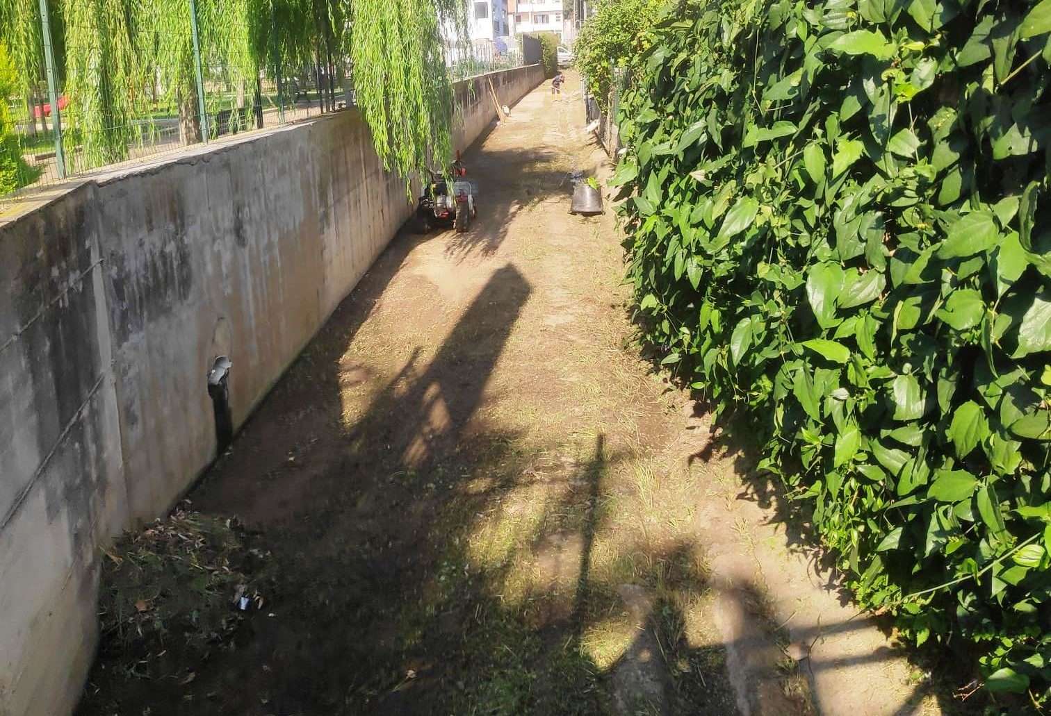 Pulizia canali Ceriale