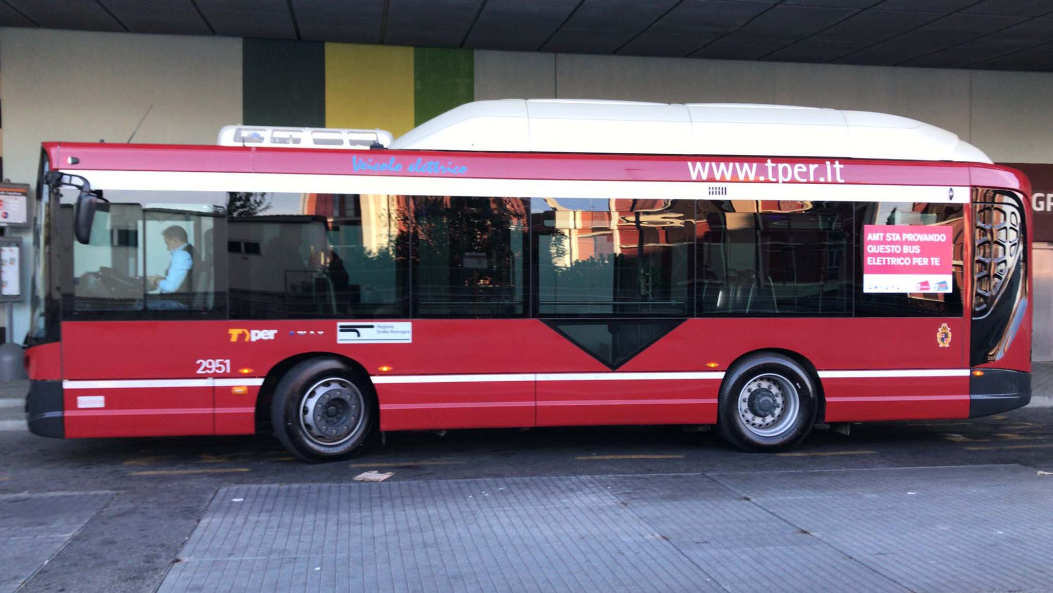 Bus elettrico Iveco in prova a Genova