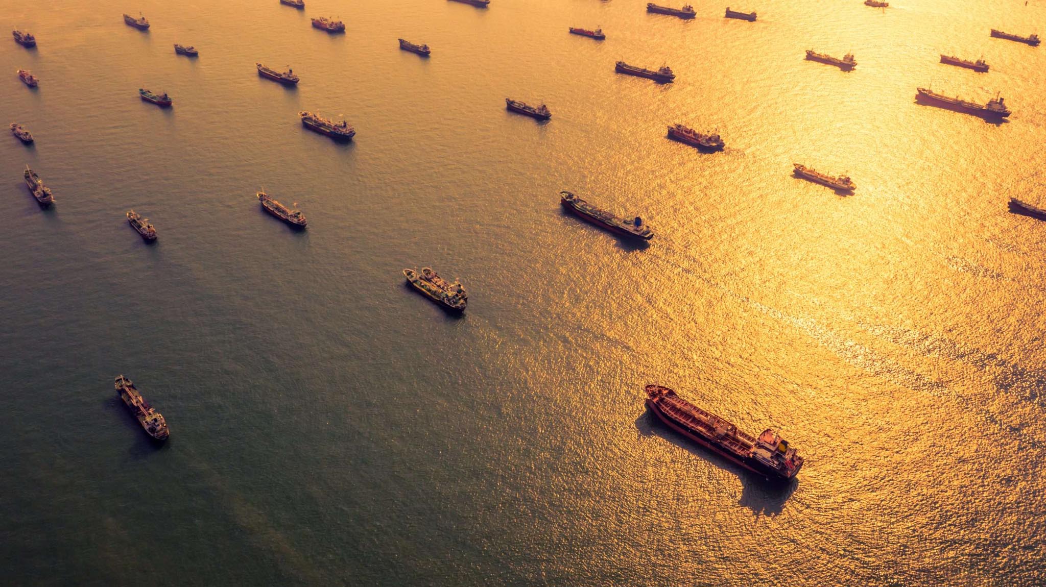 Aerial,View,Oil,And,Gas,Petrochemical,Tanker,Offshore,In,Open