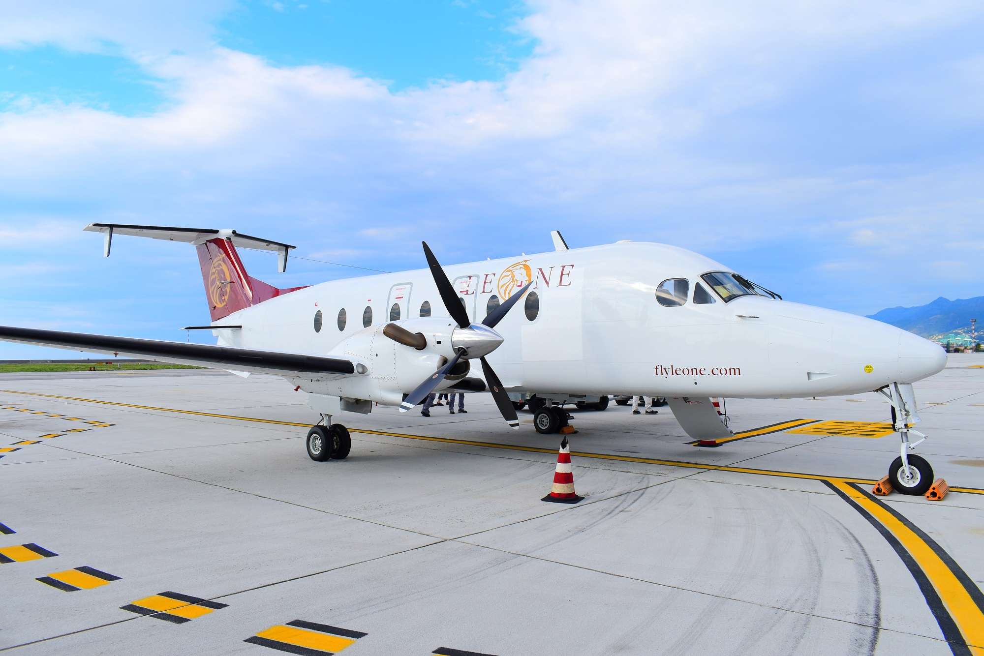 Aereo Fly LeOne (2)