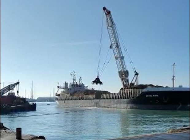 ribaltamento a mare fincantieri