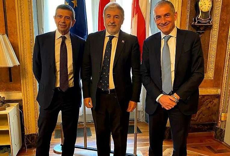 foto bucci lupi costa