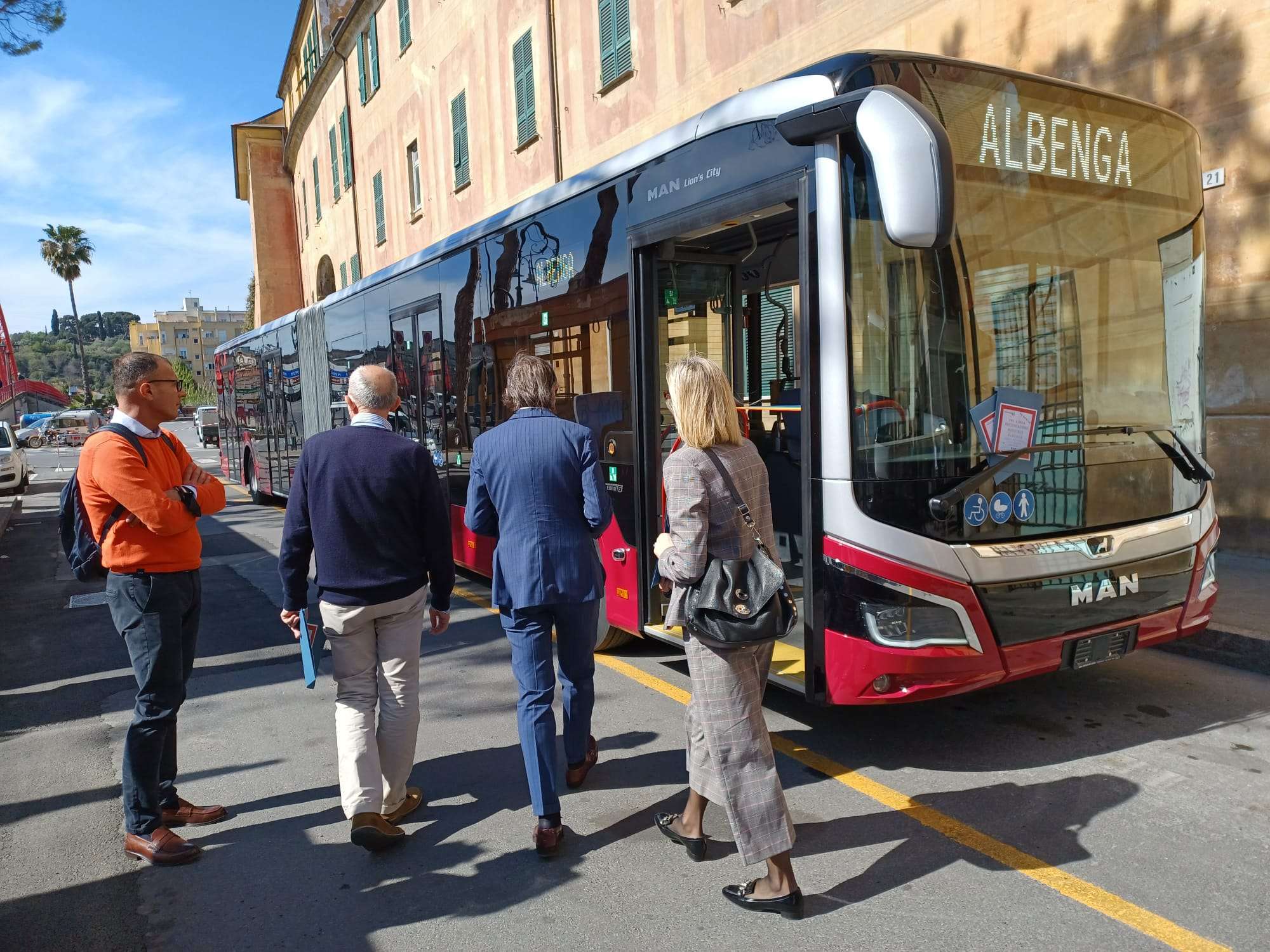 inaugurazione mezzi tpl 6