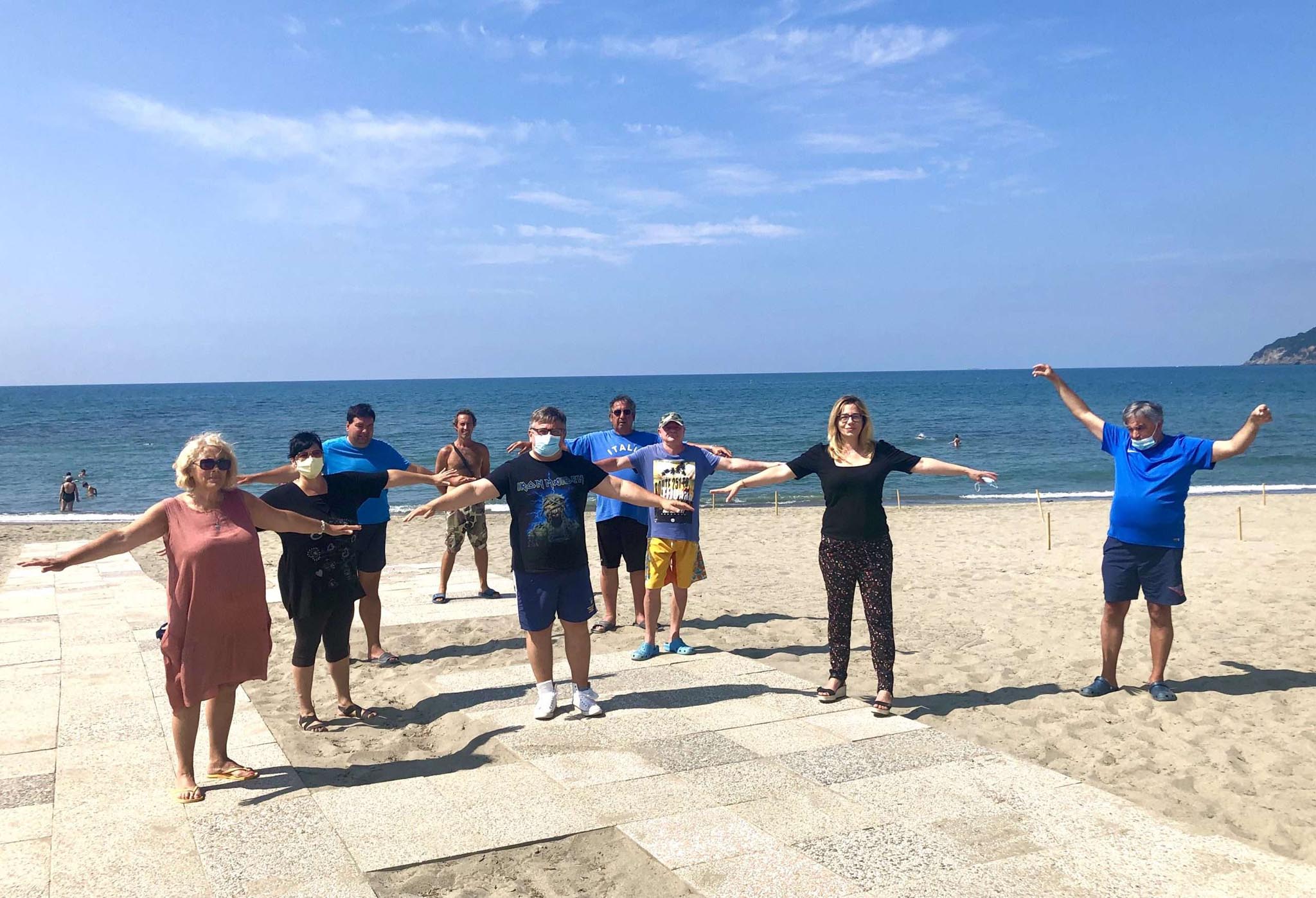 spiaggia disabili Marinella di Sarzana