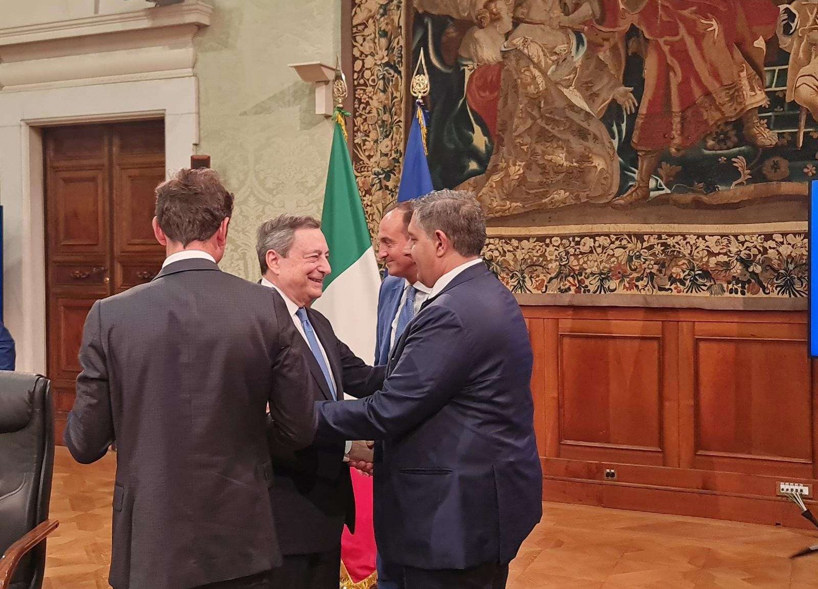 toti draghi osped erzelli firma