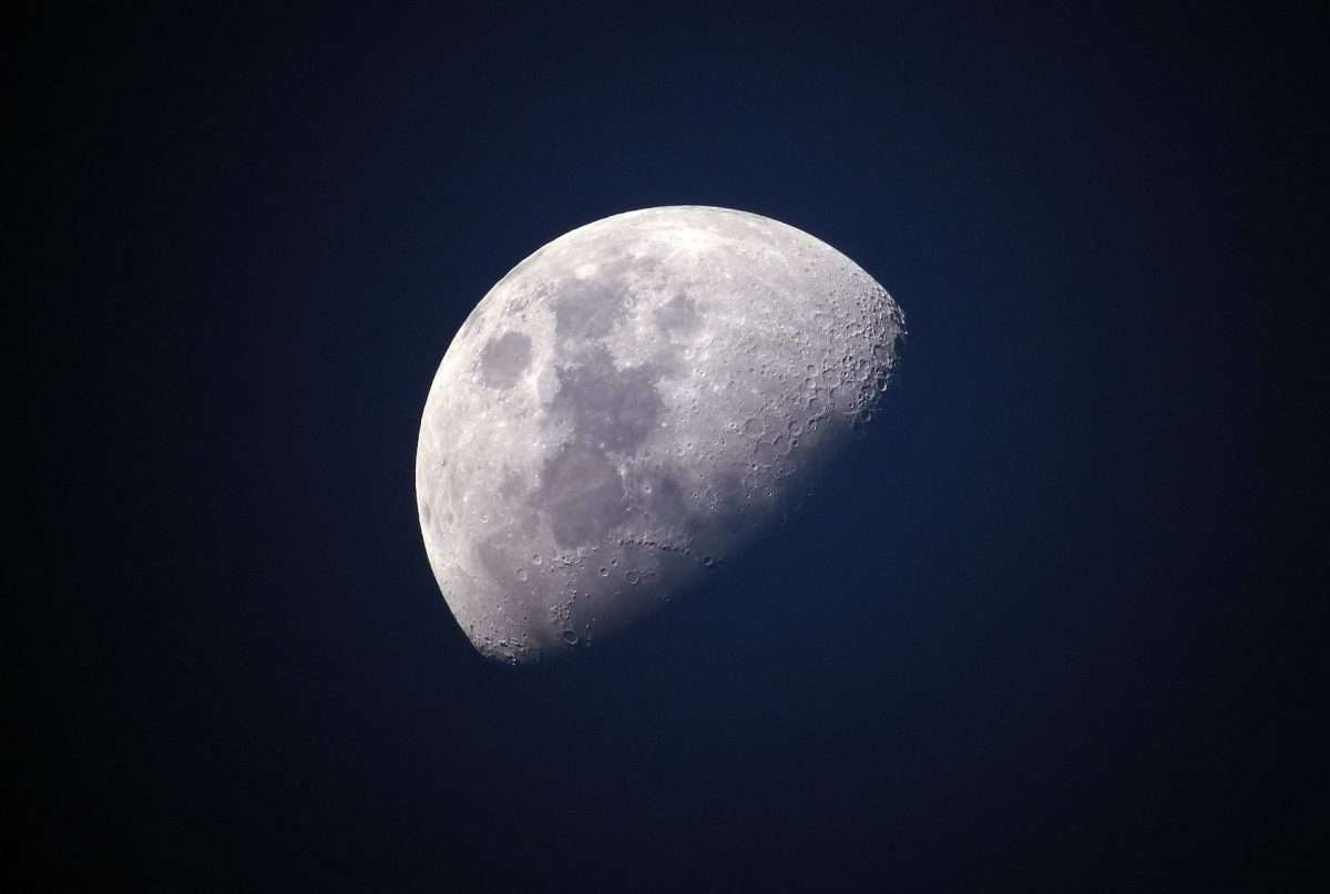 spazio luna space economy