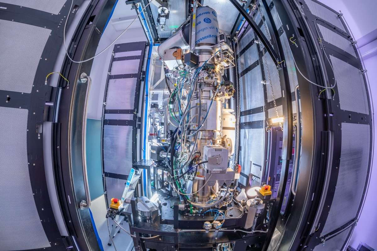 TEM – Electron Spectroscopy and Nanoscopy_18658