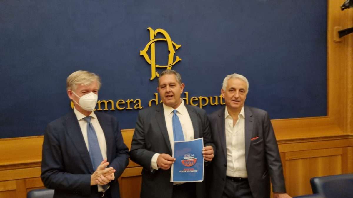 toti italia al centro
