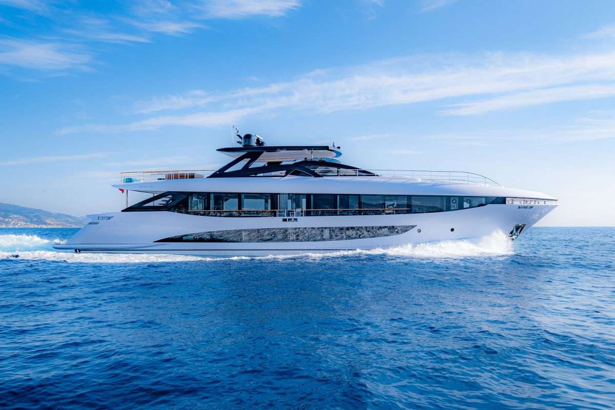 Amer 120 sailing (2)