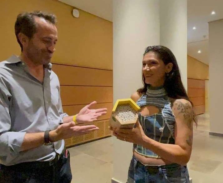Elisa con Matteo Cavalleroni di Helpcode