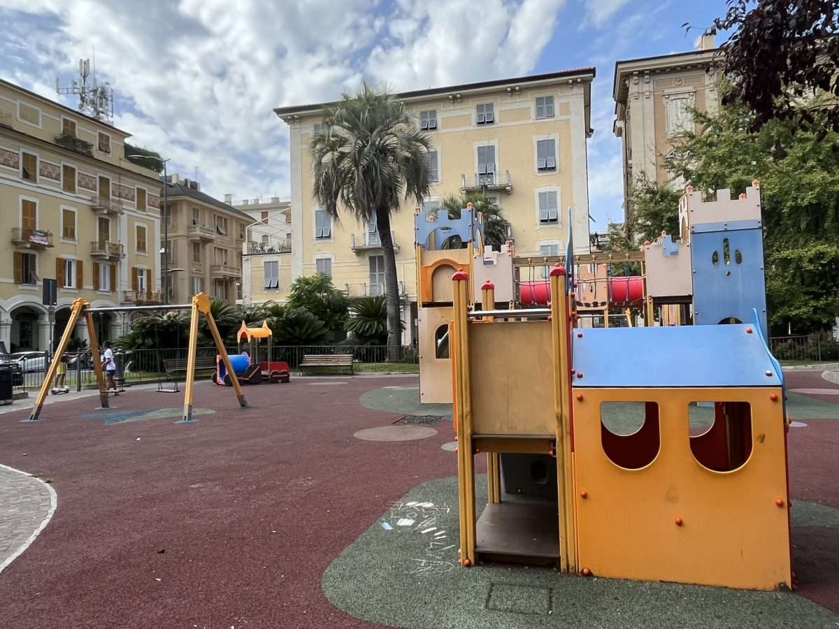 parco giochi piazza Roma