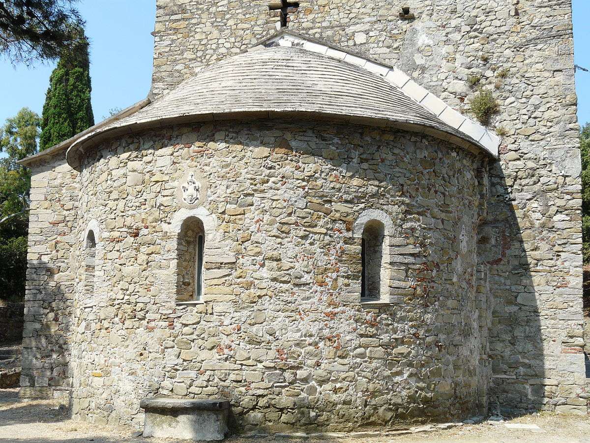 1200px-Sestri_Levante-chiesa_di_san_nicolò_dell’isola-abside2