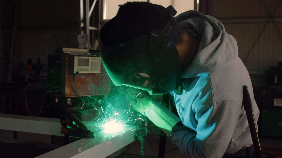 lavoro saldatore