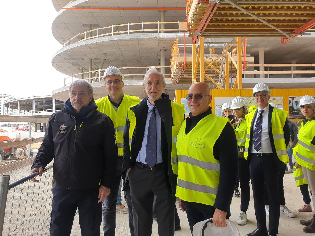 cantiere con arch Piano