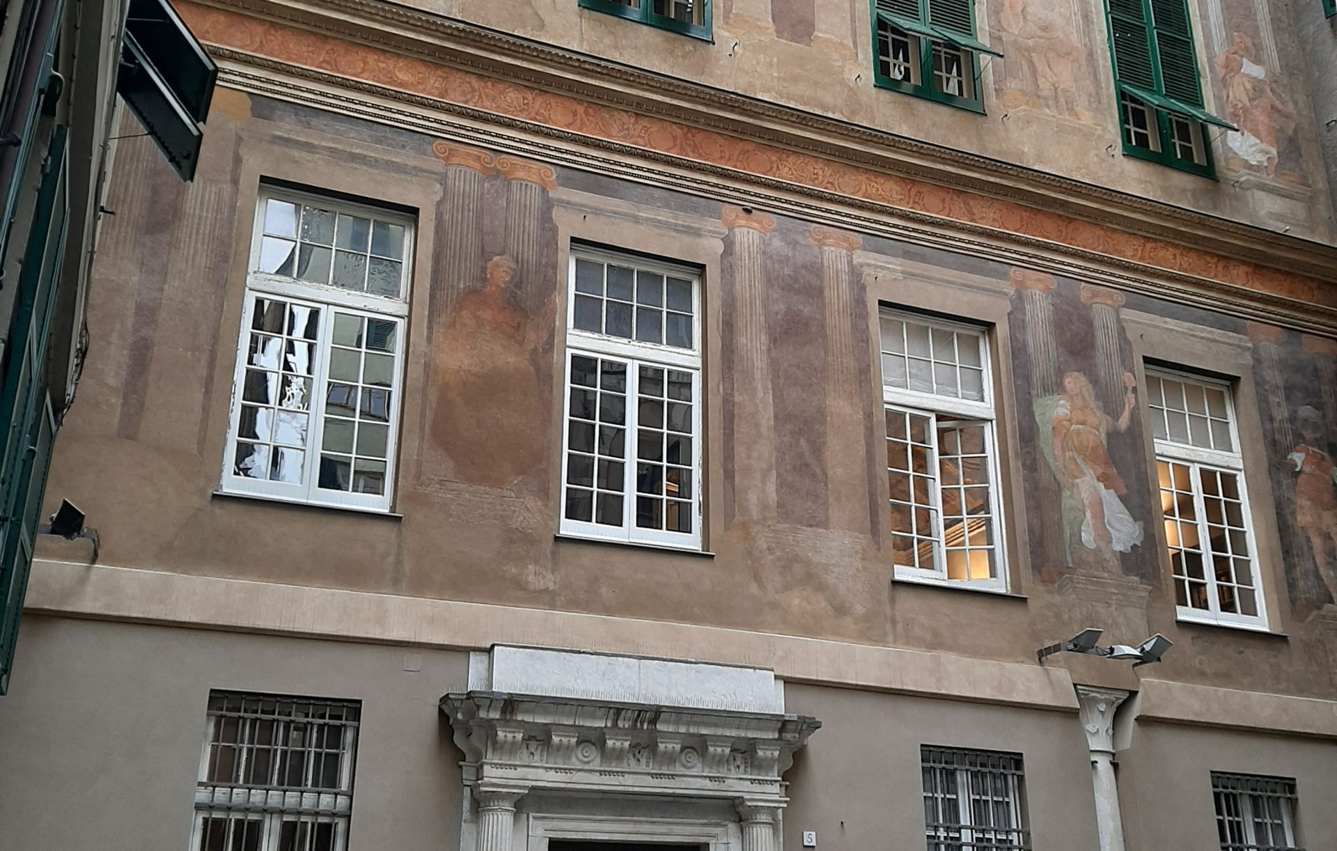 Liguria_ PALAZZO SQUARCIAFICO