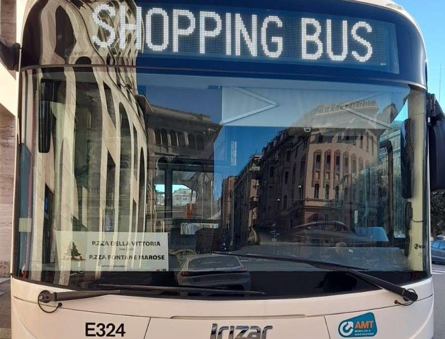 Shopping bus