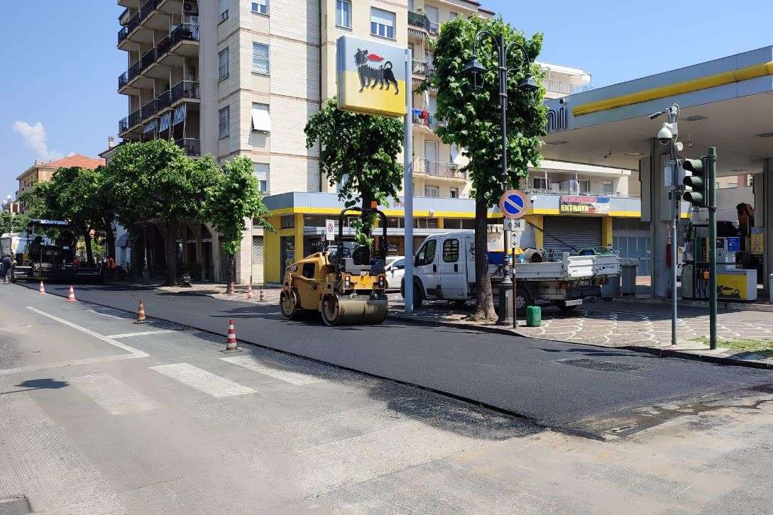 asfalti viale pontelungo 3 albenga