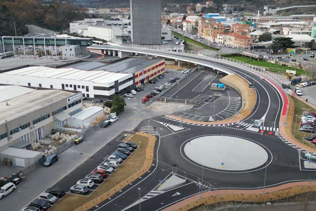 viabilità vado ligure