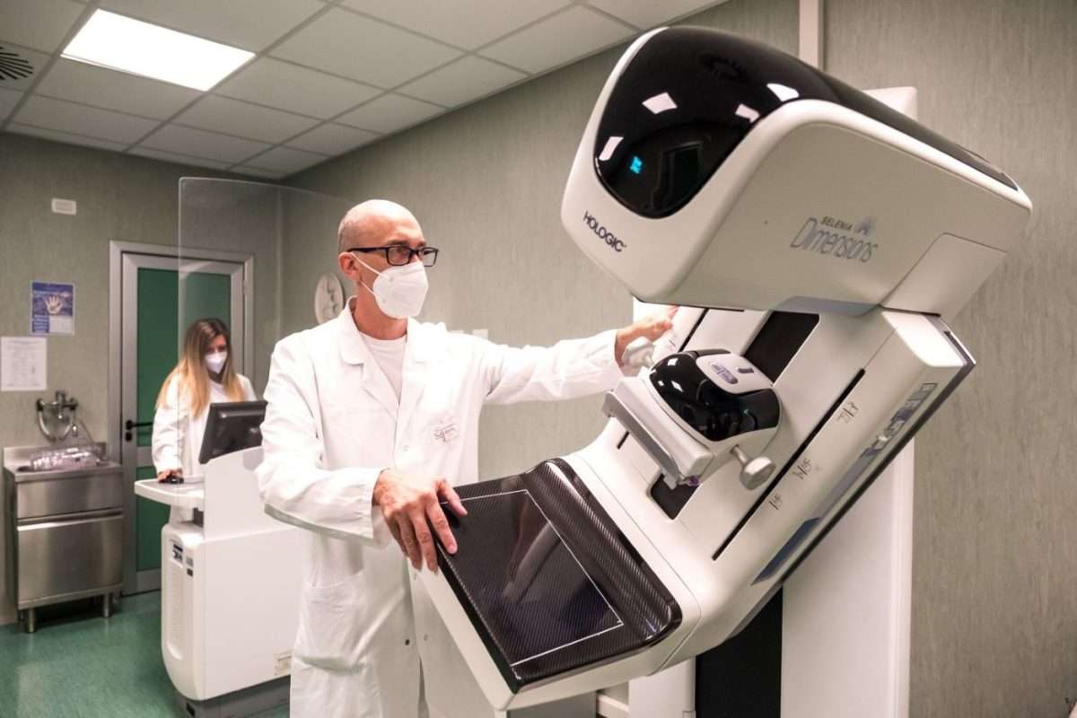 Dottor_Massimo_Calabrese tumore al seno mammografia