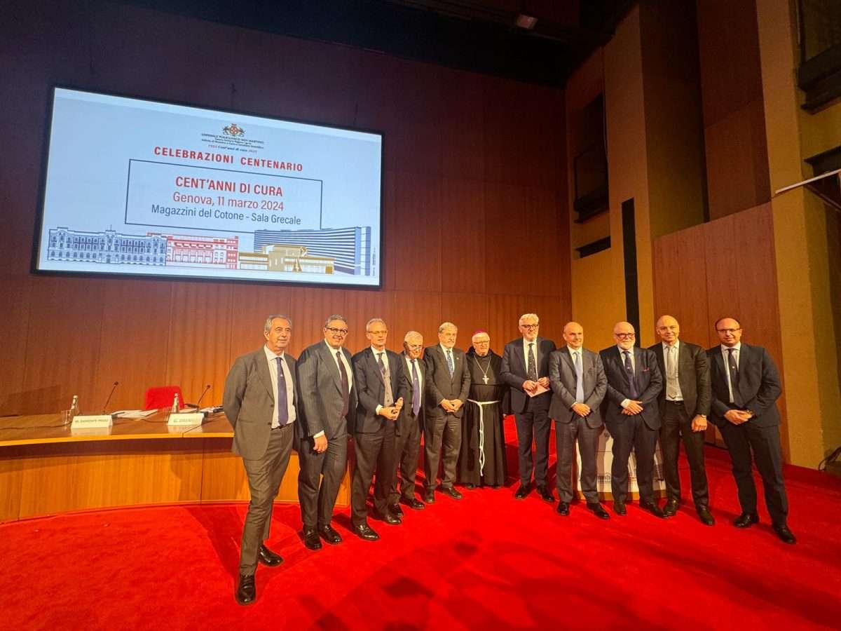 Visita ministro centenario San Martino 1