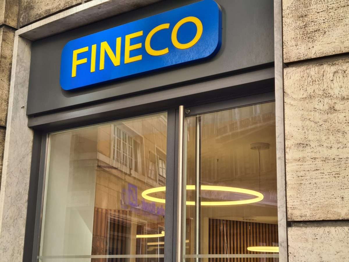 Fineco via Fieschi