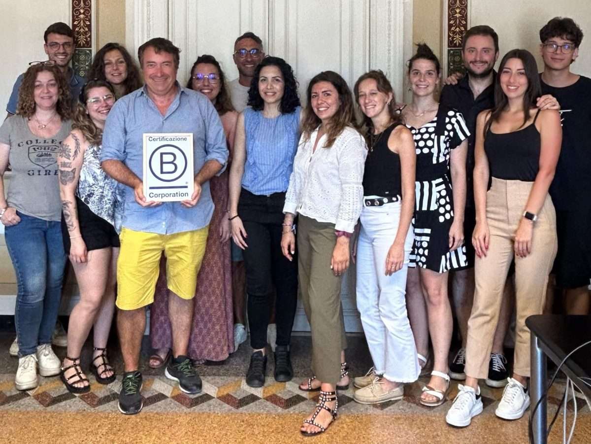 Happily_Bcorp