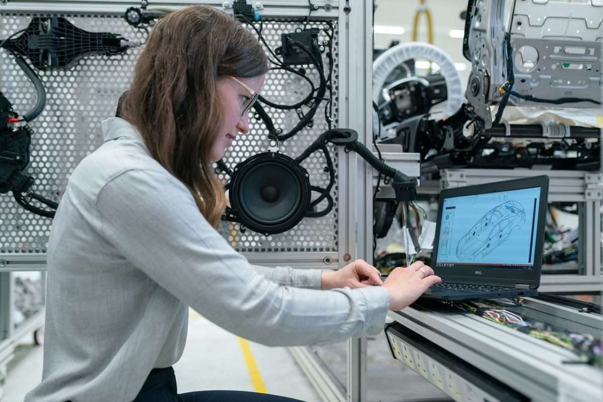 donna stem tecnologia ingegnere